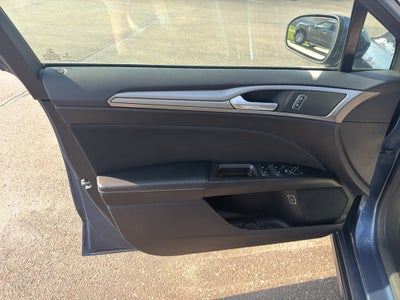 2019 Ford Fusion Hybrid SE