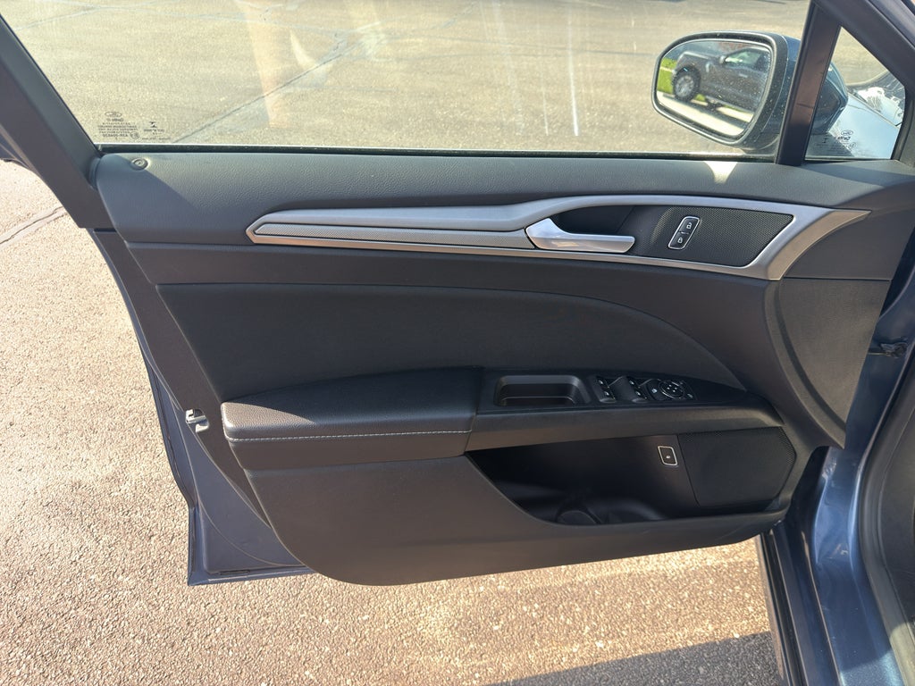 2019 Ford Fusion Hybrid SE