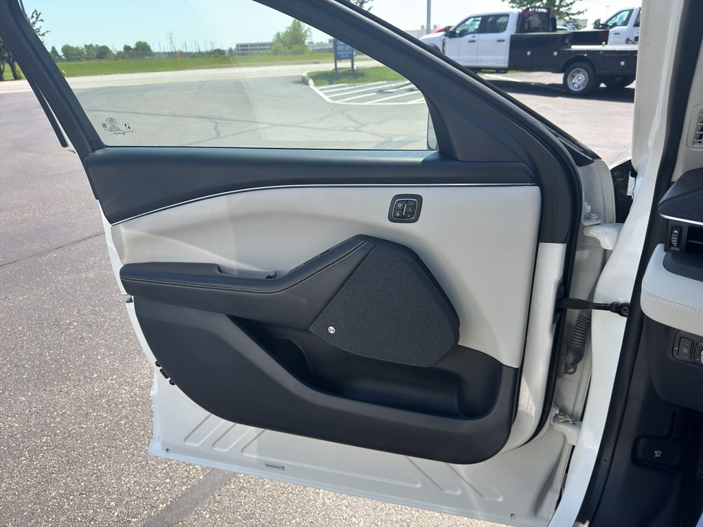 2021 Ford Mustang Mach-E Premium