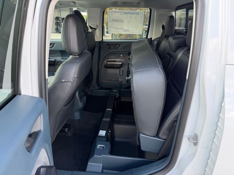 2025 Ford Maverick Lobo High