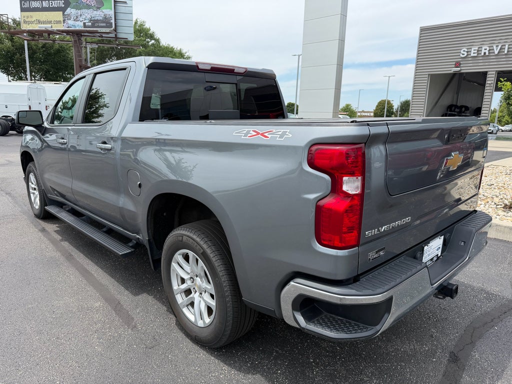 2021 Chevrolet Silverado LT