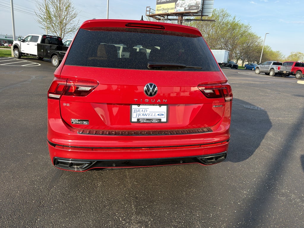 2024 Volkswagen Tiguan SE R-Line Black