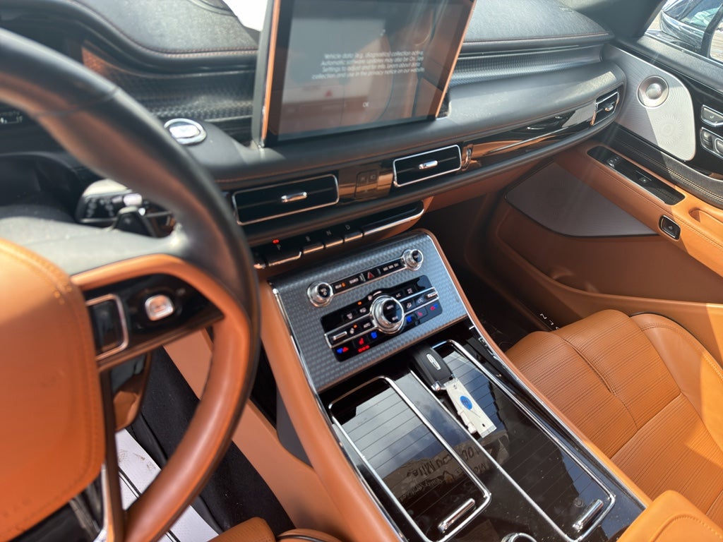 2021 Lincoln Aviator Black Label