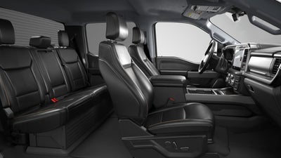 2026 Ford Chassis Cab F-450® LARIAT®